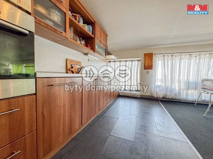 Prodej, Obchod a služby, Zdice