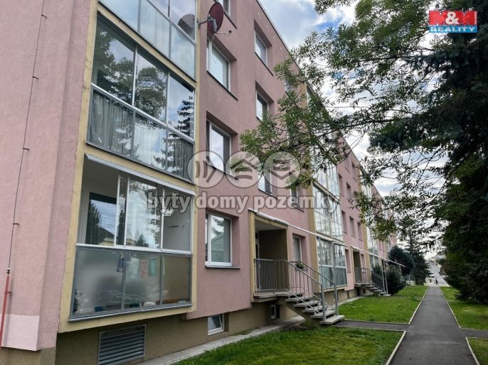 Prodej, Byt 1+1, Louny