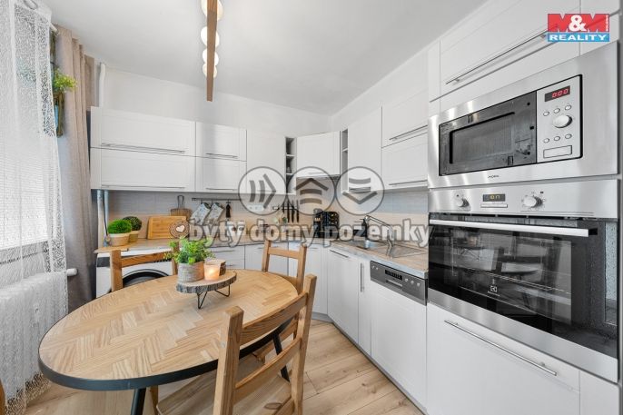 Prodej, Byt 2+1, Děčín