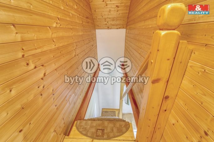 Prodej, Rodinný dům, Čím