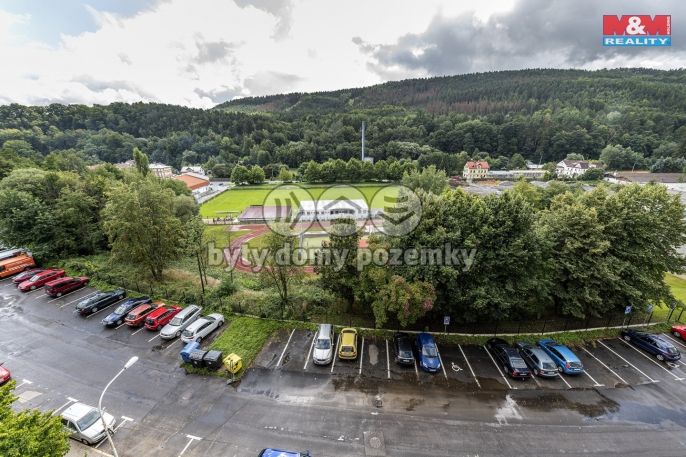 Pronájem, Byt 1+1, Děčín