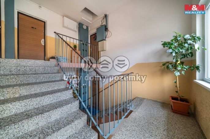 Prodej, Byt 2+1, Roztoky