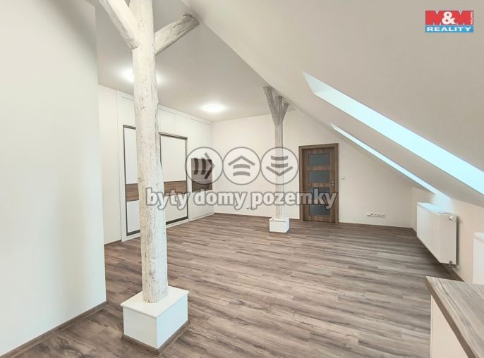 Pronájem, Byt 2+kk, Slaný