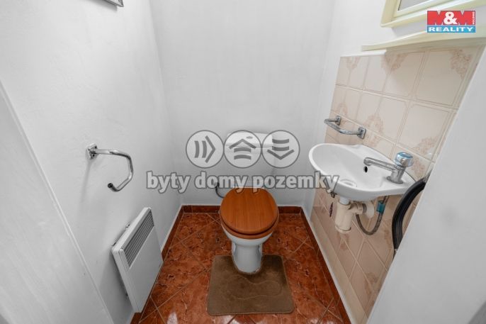 Prodej, Rodinný dům, Žalhostice
