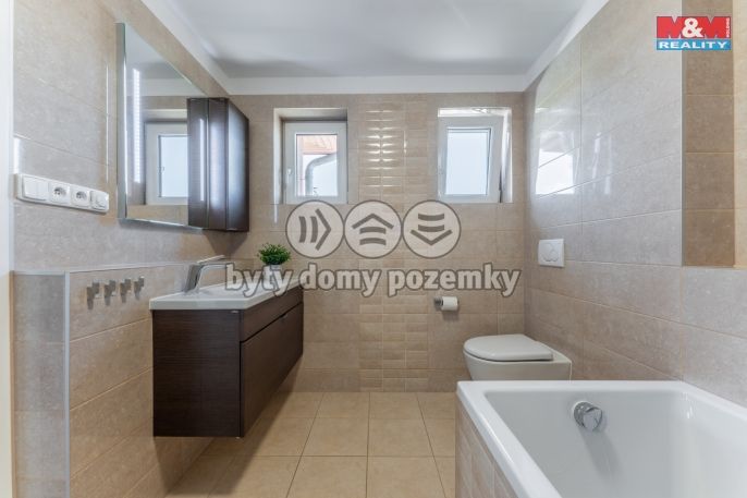 Prodej, Rodinný dům, Chýně