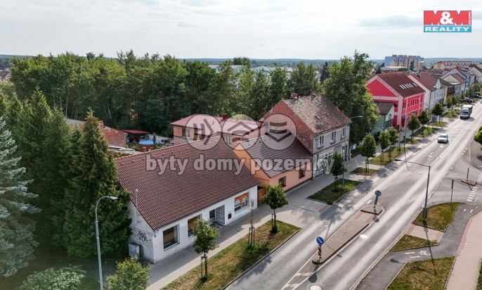 Pronájem, Obchod a služby, Nýřany