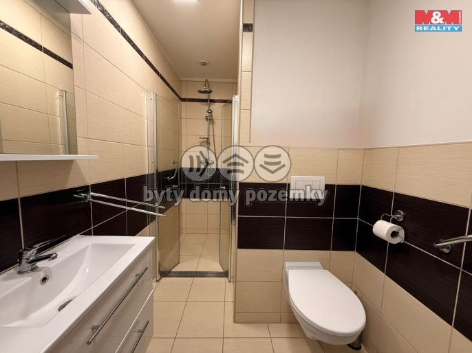 Pronájem, Byt 2+1, Děčín