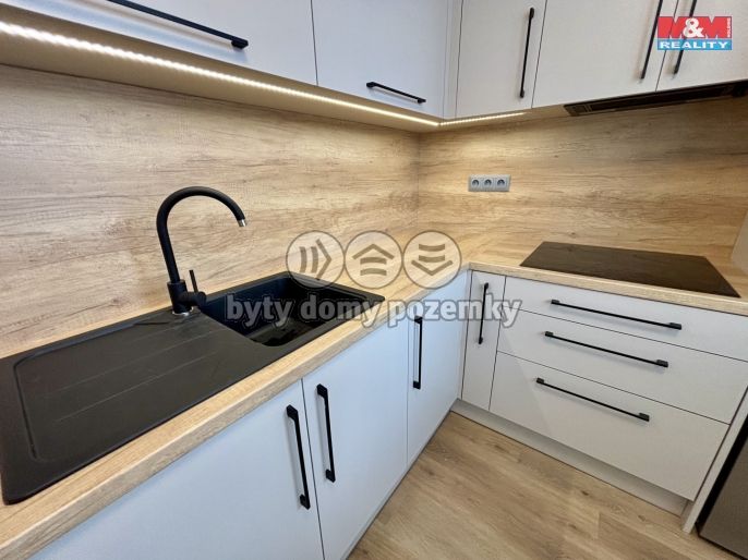 Prodej, Byt 3+1, Ostrava