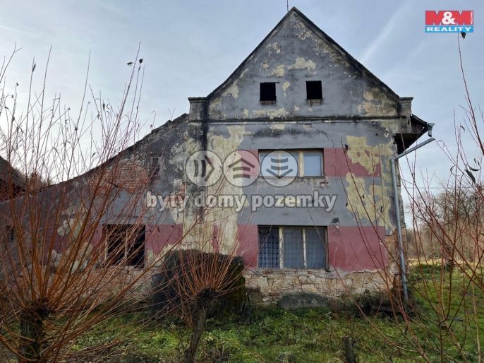 Prodej, Zemědělská usedlost, Pnětluky