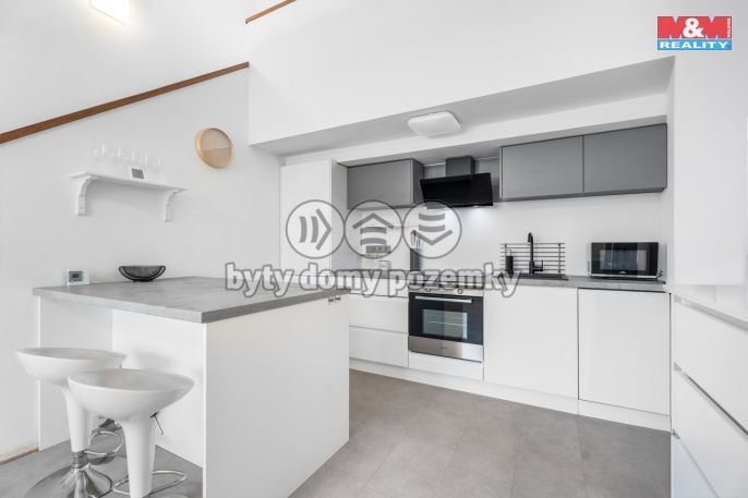 Prodej, Byt 3+kk, Bělá pod Bezdězem