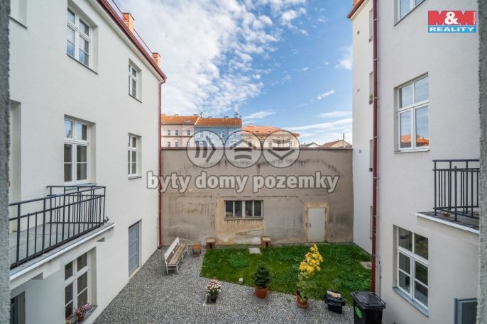 Pronájem, Byt 1+kk, Plzeň