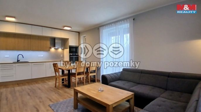 Pronájem, Byt 3+kk, Přezletice