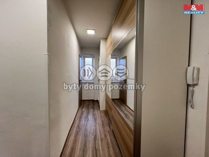 Pronájem, Byt 2+1, Holešov