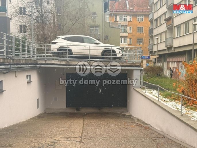 Pronájem, Garážové stání, Děčín