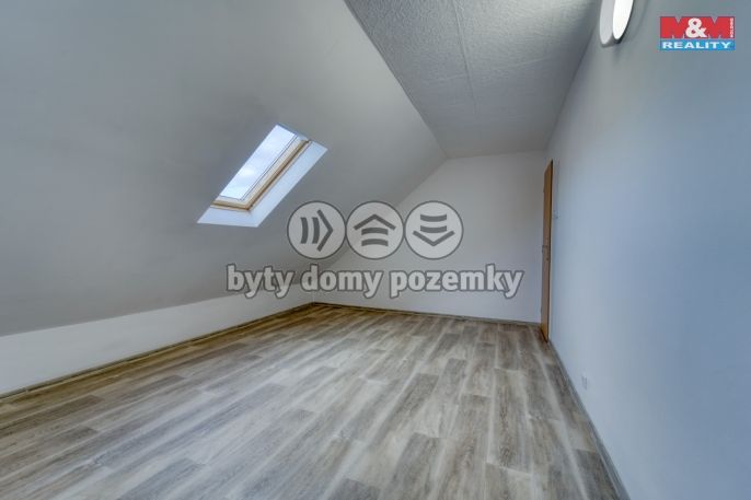 Prodej, Byt 3+1, Měčín