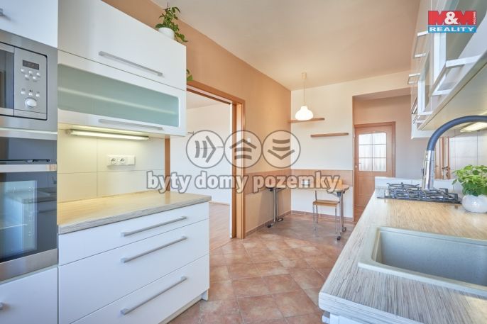 Prodej, Byt 3+1, Hulín