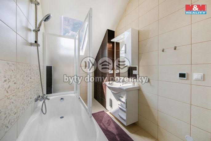 Pronájem, Rodinný dům, Tetín