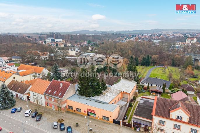 Prodej, Obchod a služby, Úvaly