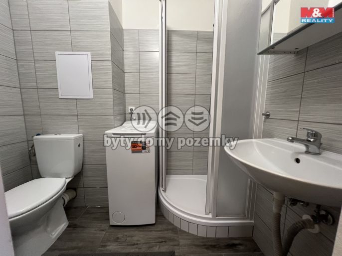 Pronájem, Byt 1+kk, Brno