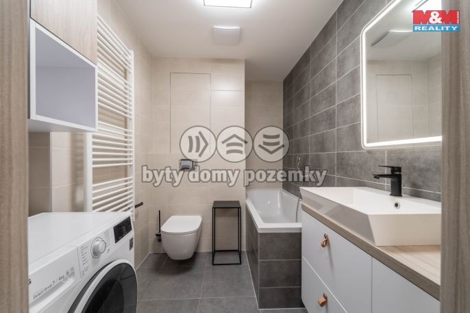 Prodej, Byt 1+kk, Praha