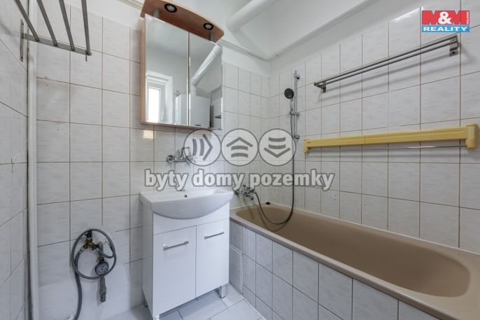 Pronájem, Byt 3+1, Cheb