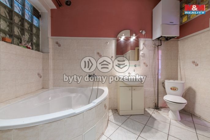 Prodej, Nájemní dům, Kraslice