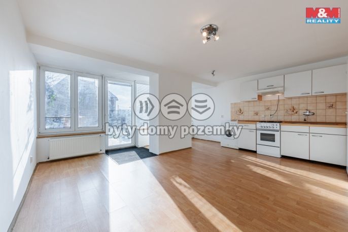 Pronájem, Byt 1+kk, Cheb