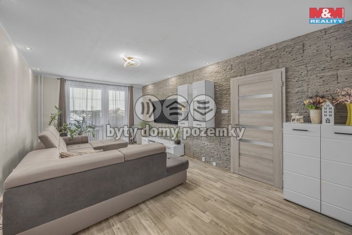 Prodej, Byt 4+1, Holice