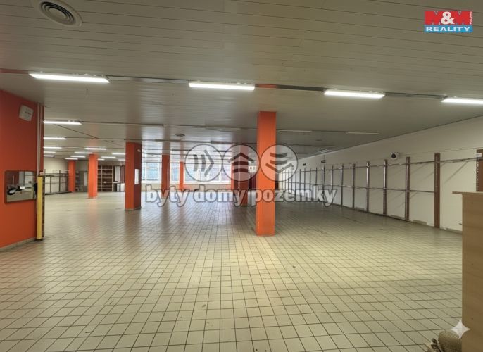 Pronájem, Obchod a služby, Štětí