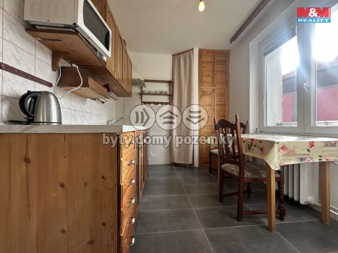 Pronájem, Byt 1+1, Klášterec nad Ohří