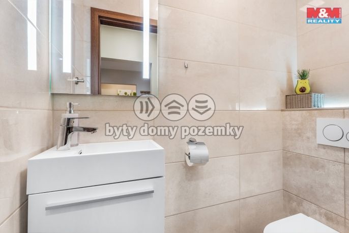 Prodej, Byt 4+1, Chlumec