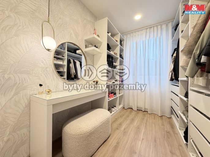 Prodej, Byt 4+1, Ostrava