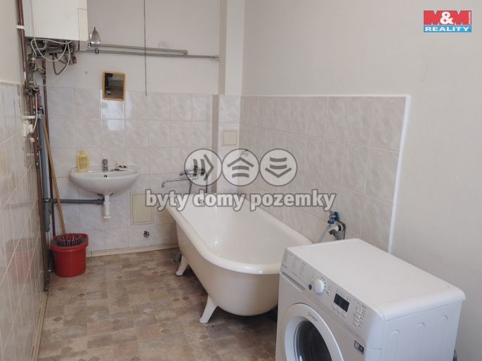 Pronájem, Byt 1+1, Benešov