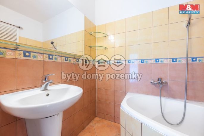 Prodej, Byt 4+1, Uherský Brod