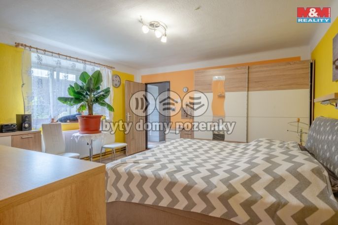 Prodej, Zemědělská usedlost, Dobev