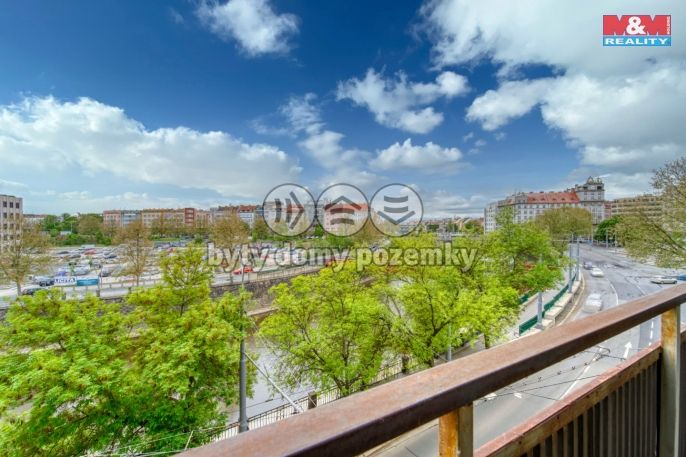 Prodej, Byt 4+1, Plzeň