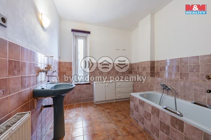 Prodej, Byt 4+1, Aš