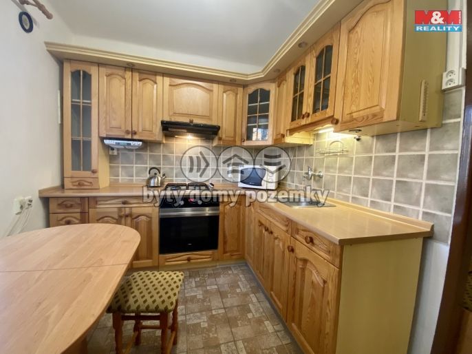 Pronájem, Byt 1+kk, Kladno