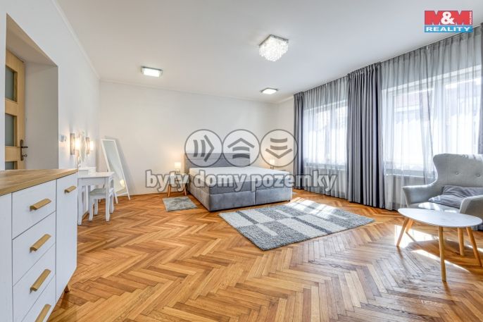 Pronájem, Byt 3+1, Plzeň