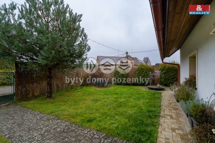 Prodej, Rodinný dům, Domousnice