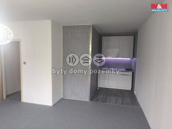 Pronájem, Byt 1+kk, Ústí nad Labem