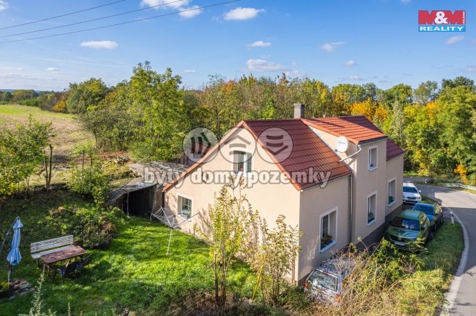 Prodej, Rodinný dům, 205 m², Slaný