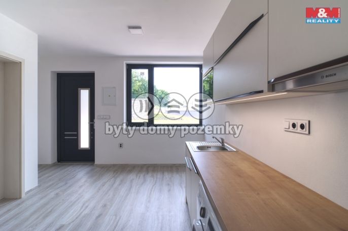 Pronájem, Byt 1+kk, Praha