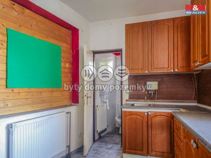 Pronájem, Obchod a služby, Buštěhrad