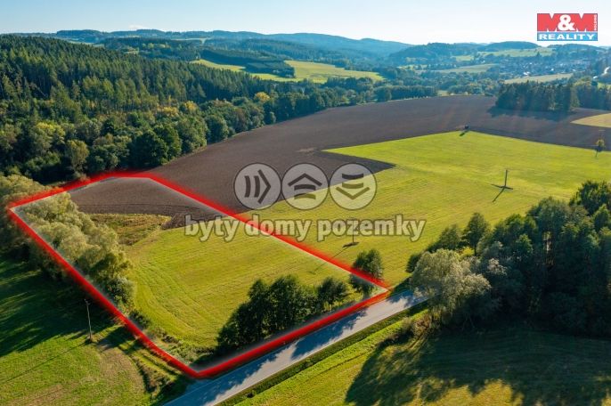 Prodej, Pole, Čestice