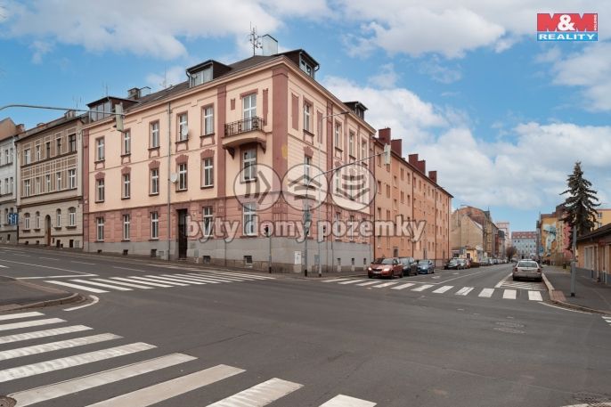 Pronájem, Byt 3+1, Cheb