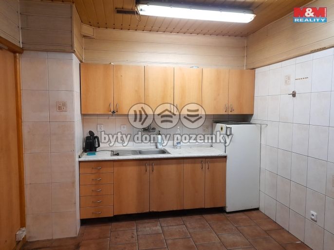 Pronájem, Zemědělský objekt, Lešná