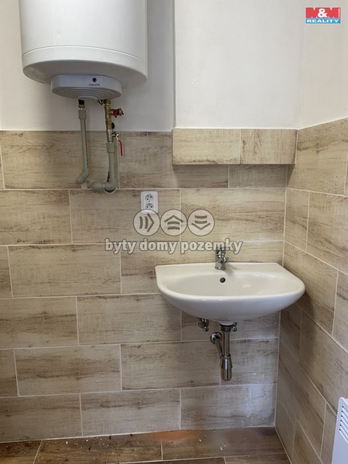 Pronájem, Rodinný dům, Čeperka