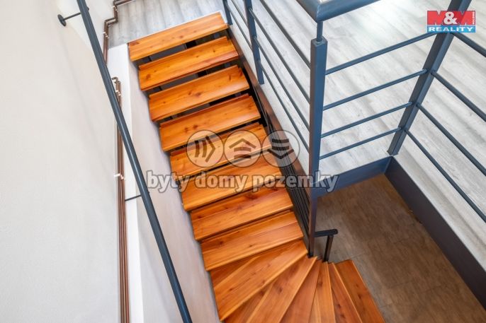 Pronájem, Restaurace, stravování, Volyně