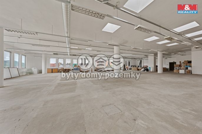 Pronájem, Obchod a služby, Děčín